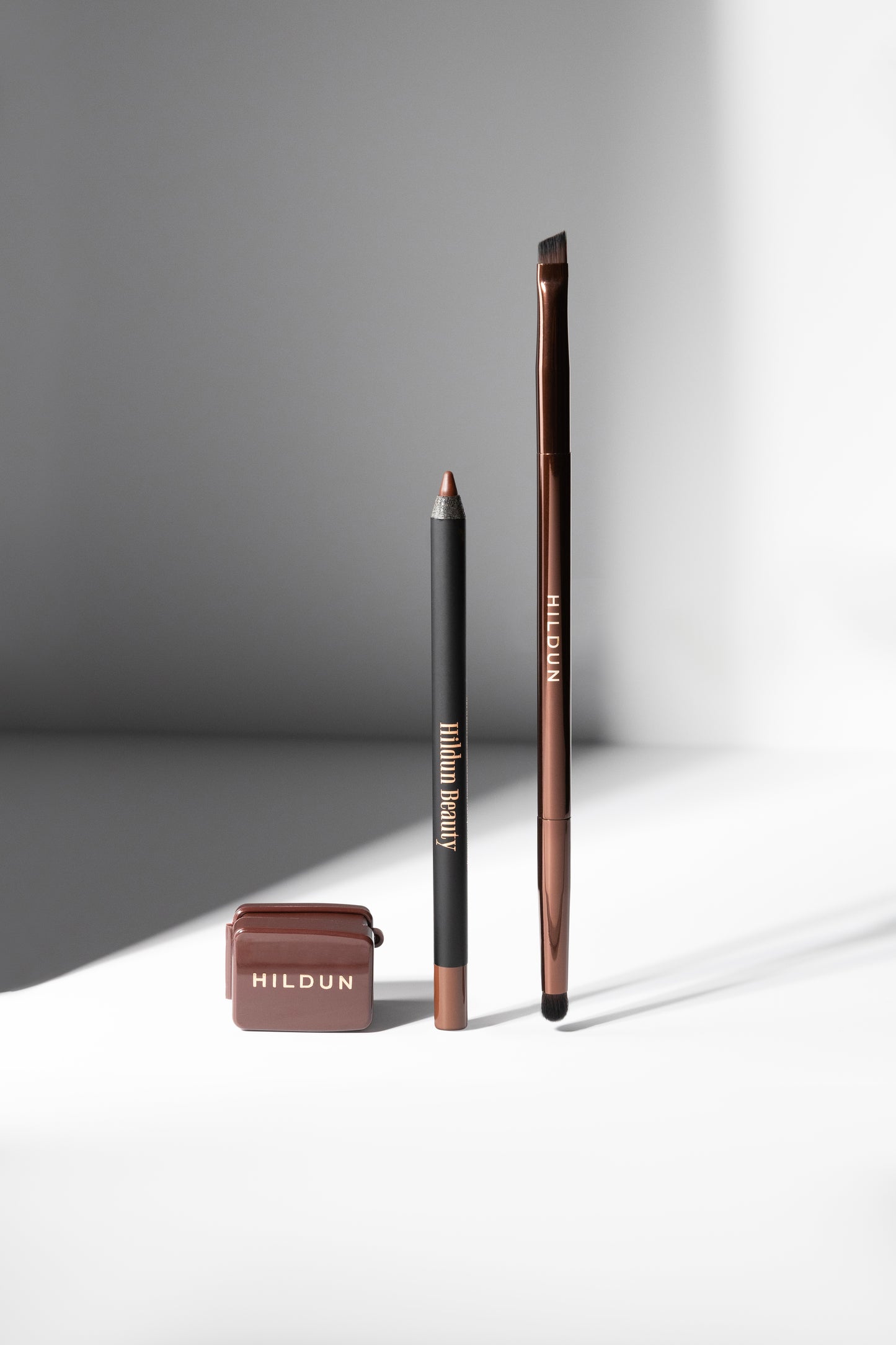 Wing & Smoke Precision Eye Brush